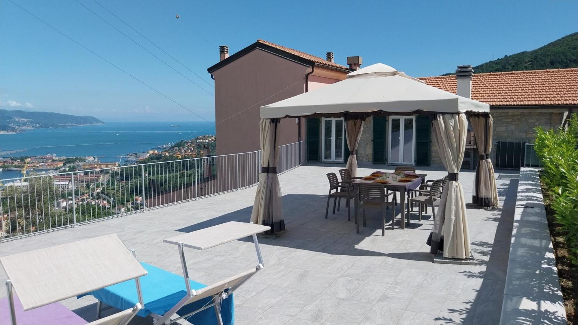 Vignale House * La Spezia